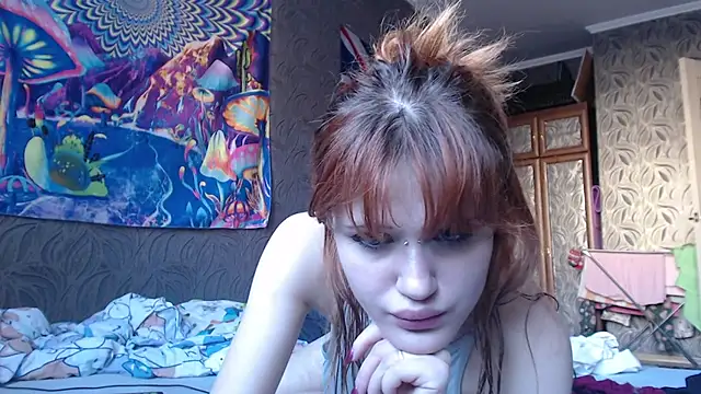 SolarAdrienne's Live XXX Chat