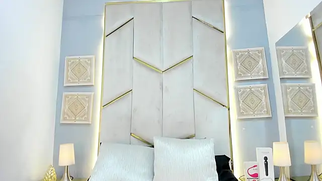 Онлайн чат XXX KarinaaCoxx