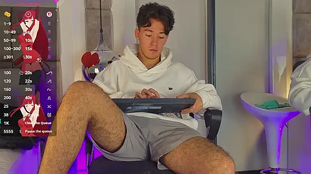 Chat +18 de Austin_Reedss ao vivo