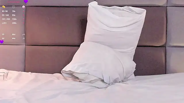 Онлайн чат XXX mia_h_