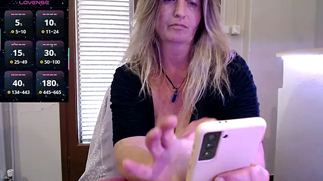 JennaDeluxe's Live XXX Chat