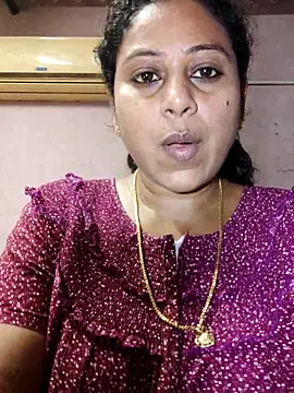 JENNIFERtamil 网络视讯表演