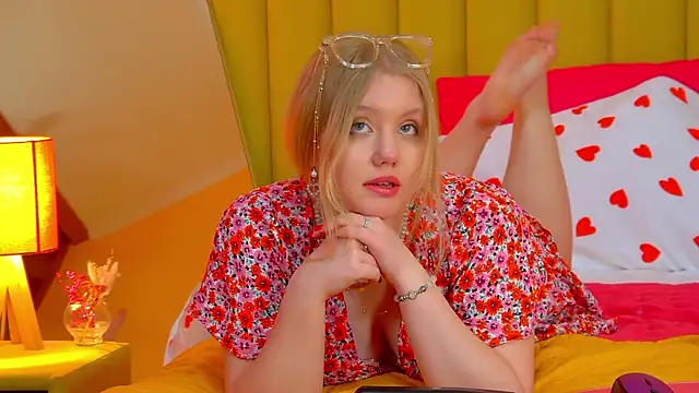 Онлайн чат XXX EmilyEvanse