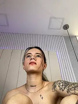 Онлайн чат XXX JuliaColemann