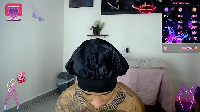 Tatoo_Noah's Live XXX Chat