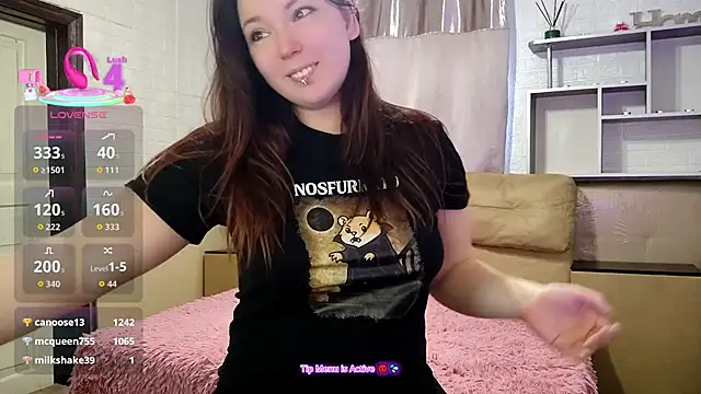 Онлайн чат XXX NotYourDoll