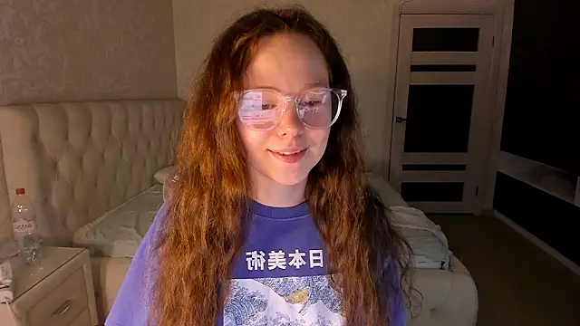 Онлайн чат XXX NikiCozy