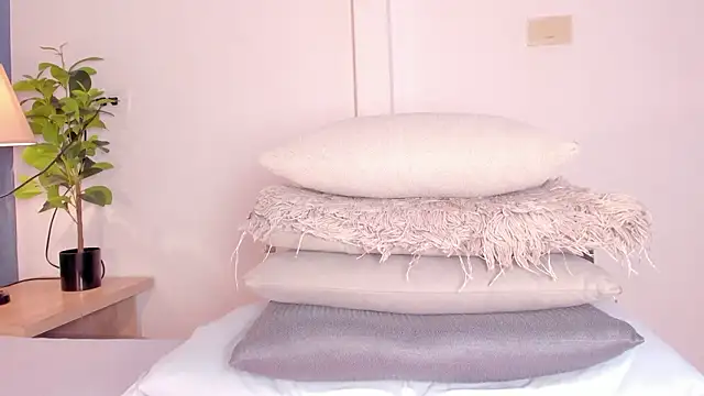 Swt_skinny_ élő XXX-chatje