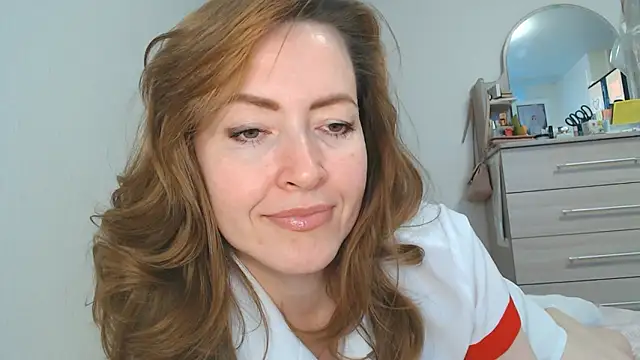 Онлайн чат XXX NicoleEunice87