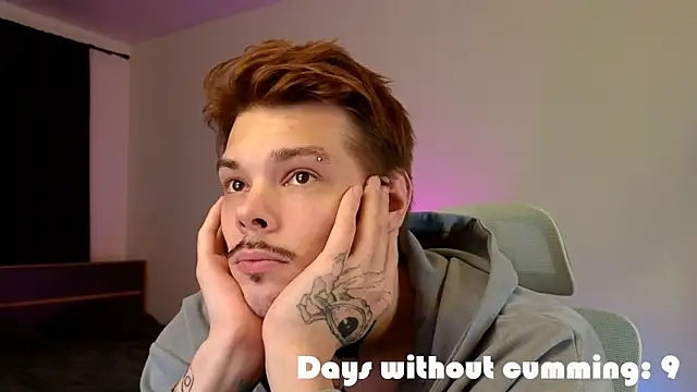 DENIS_HERE's Live XXX Chat