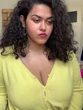 Czat XXX na żywo – Curvydesifromgermany