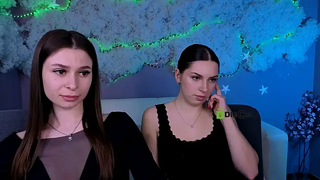 flora_ri: онлайн-секс-чат