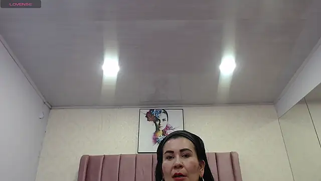 AriannaAdames Adlı Modelin Canlı XXX Sohbeti