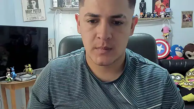 ney_22's Live XXX Chat