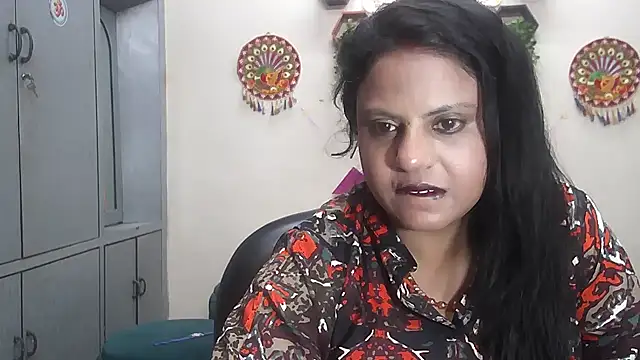 Sexy_komolika's Live XXX Chat