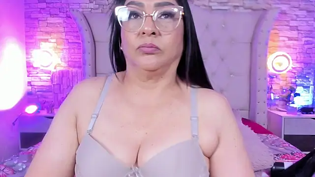 Gina_Myers' Live XXX Chat