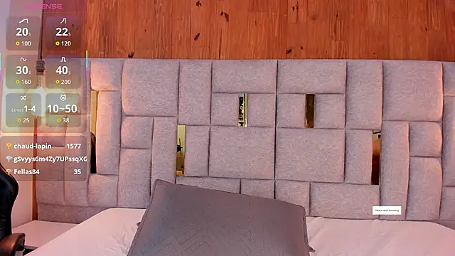 miia_reeves_'s Live XXX Chat