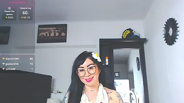 Chat XXX en directo de Vicky_hotmilf