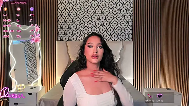 BEELLA_TAY1's Live XXX Chat