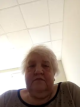 HapinessLovee's Live XXX Chat