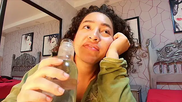 meganrousx's Live XXX Chat