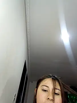 Chat +18 de JuliettaArlet ao vivo