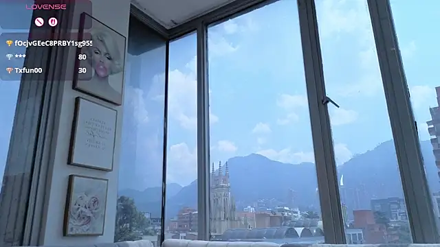 Ivanna_West Chat XXX in diretta