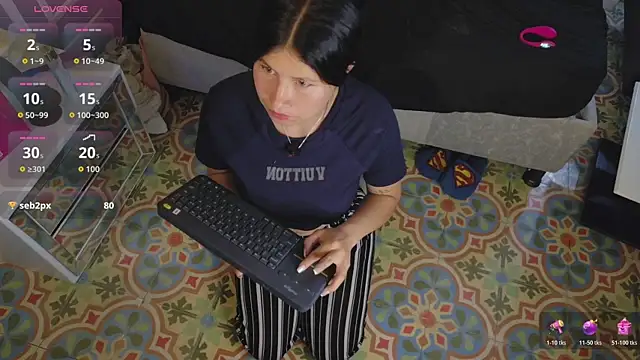 Chat +18 de Olivia11_ ao vivo