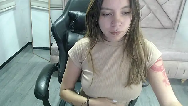 Eco_deluna_v's Live XXX Chat