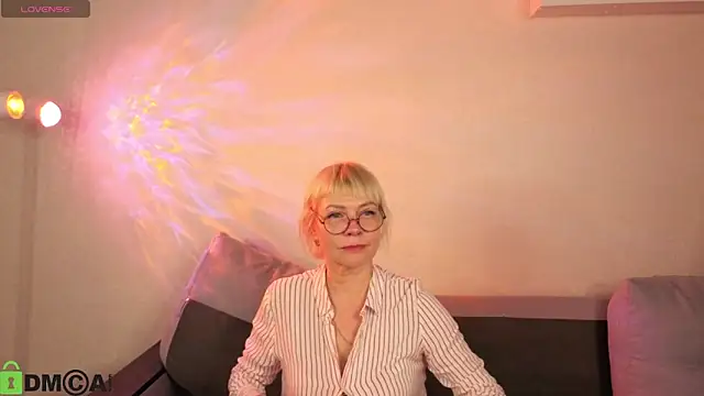 Ann_Annise Chat XXX in diretta