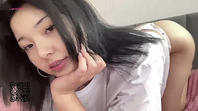 minnie_joy Chat XXX live