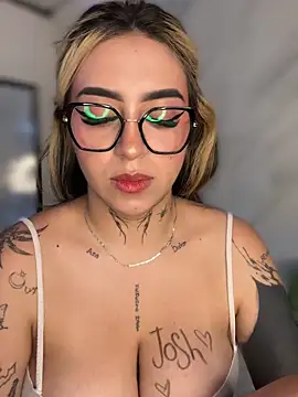 CarolQueen1_'s Live XXX Chat