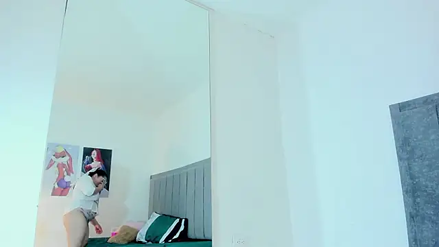 Reina_Mia1 Webcam-Show