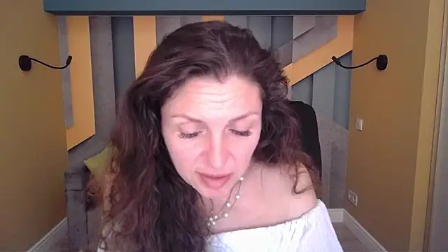 EllaLong 라이브 XXX 채팅