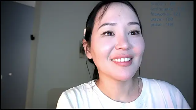 _JiKey_'s Live XXX Chat