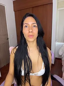 ArianaReynoldss লাইভ XXX চ্যাট