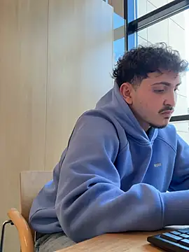 amo660 Adlı Modelin Canlı XXX Sohbeti