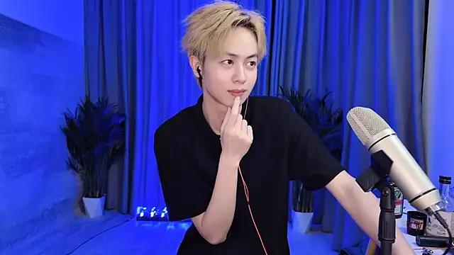 hafabva Adlı Modelin Canlı XXX Sohbeti