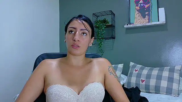 Chat XXX ao vivo de AmmyRouse__