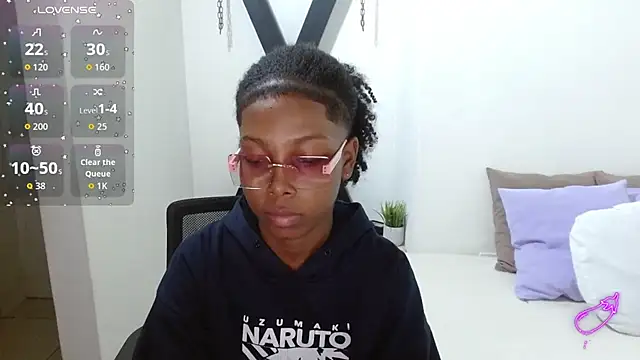 Онлайн чат XXX Naomi_Street