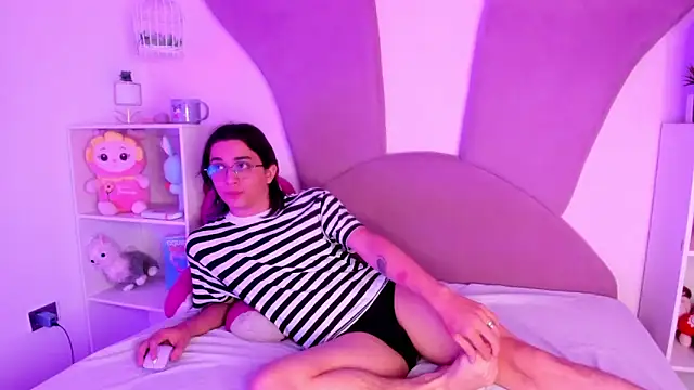 XXX chat uživo modela Keita_Moon