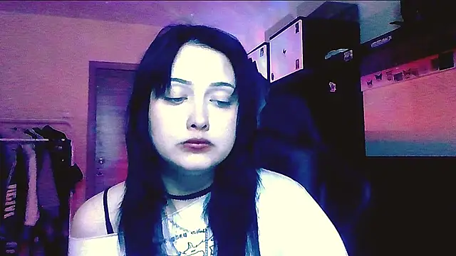 Katarina_Fox_ Live XXX-chat