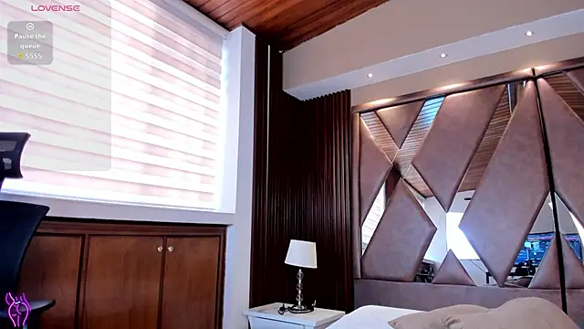 AidaJones Live XXX-Chat