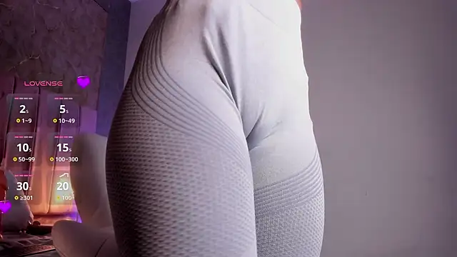 agatha_jener Adlı Modelin Canlı XXX Sohbeti