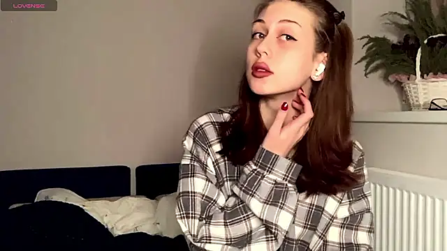 Nayra_flash's Live XXX Chat