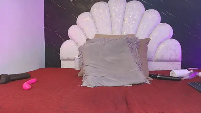 _MiaBrown_'s Live XXX Chat