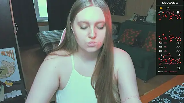 XXX chat uživo modela Alice_Dreamgirl_