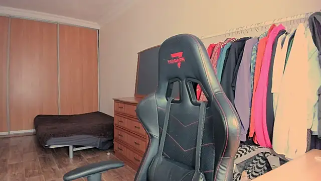 XXX chat uživo modela just_fucked777