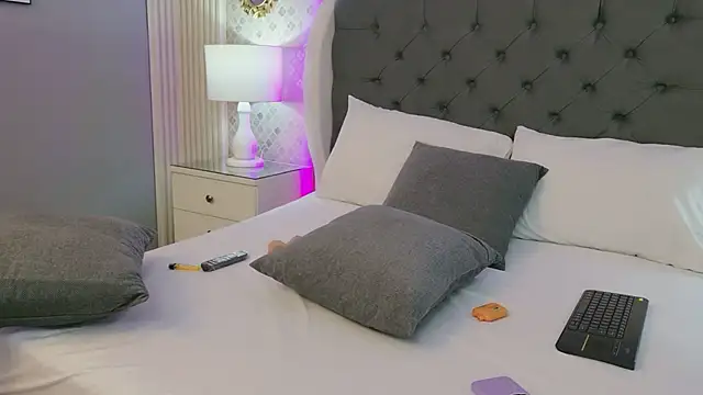 XXX chat uživo modela TaniaBlaze