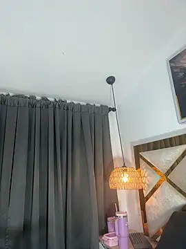 XXX chat uživo modela Angel_Perv